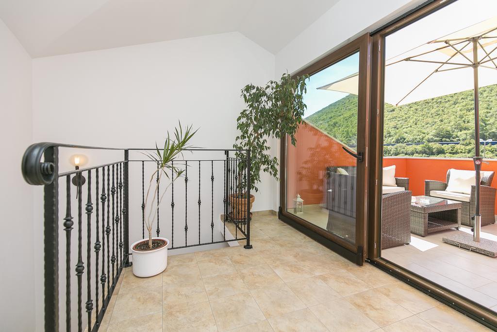 Haus In Istrien Direkt Am Meer Plomin Extérieur photo